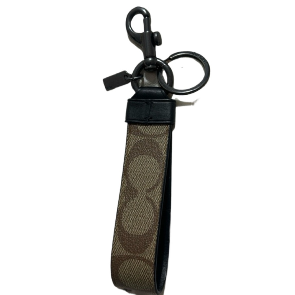 Coach key loop - Picture 2 of 2